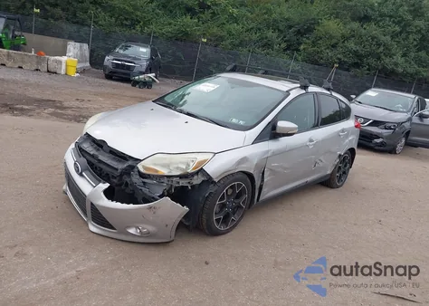 2013 Ford Focus Se z USA, uszkodzony, nr VIN 1FADP3K20DL360926